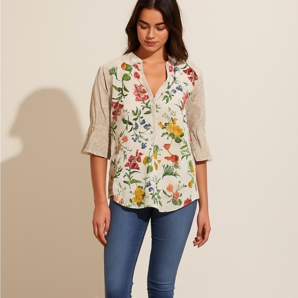 Tiny Anthropologie Effie Wildflower Garden Floral Top Size XS